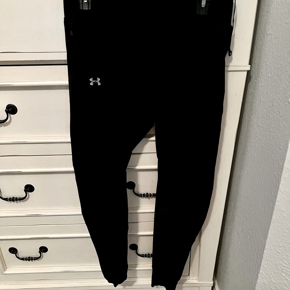 Under armour leggings